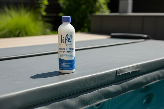 LIFE COVER CLEANER